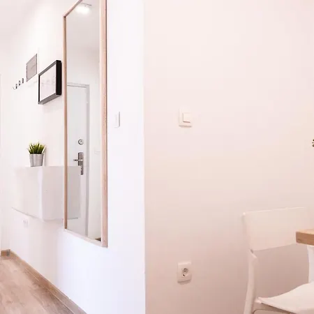Apartment M&b *