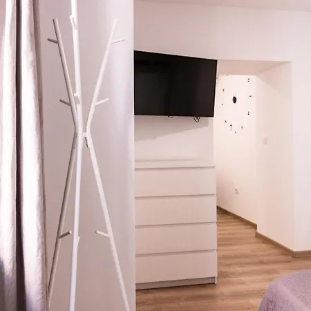 Apartment M&b